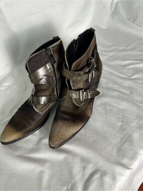 Ghost Italy Haircalf Triple Buckle Ankle Boots EU 40